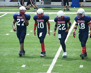 #18 JOSH BRESSLER. ALL 8TH GRADE FOOTBALL PLAYERS
AT THE NEW AUSTINTOWN MIDDLE SCHOOL. ( CAPTAINS)
AMS vs. CANTON HOOVER