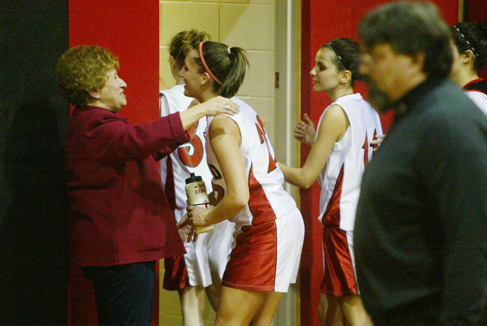 Canfield's Bryanne Halfhill scores 1,000th point.