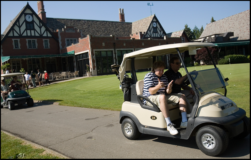 6.24.2008
Eddie Money at the DeBartolo Golf Outing at the Youngstown Country Club Tuesday afternoon.
