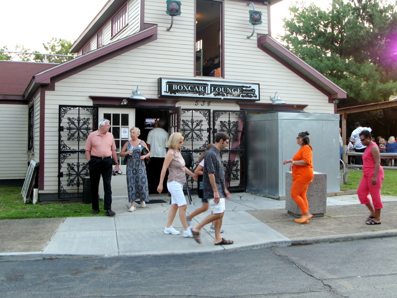 The crowd at the Downtown Jazz Fest