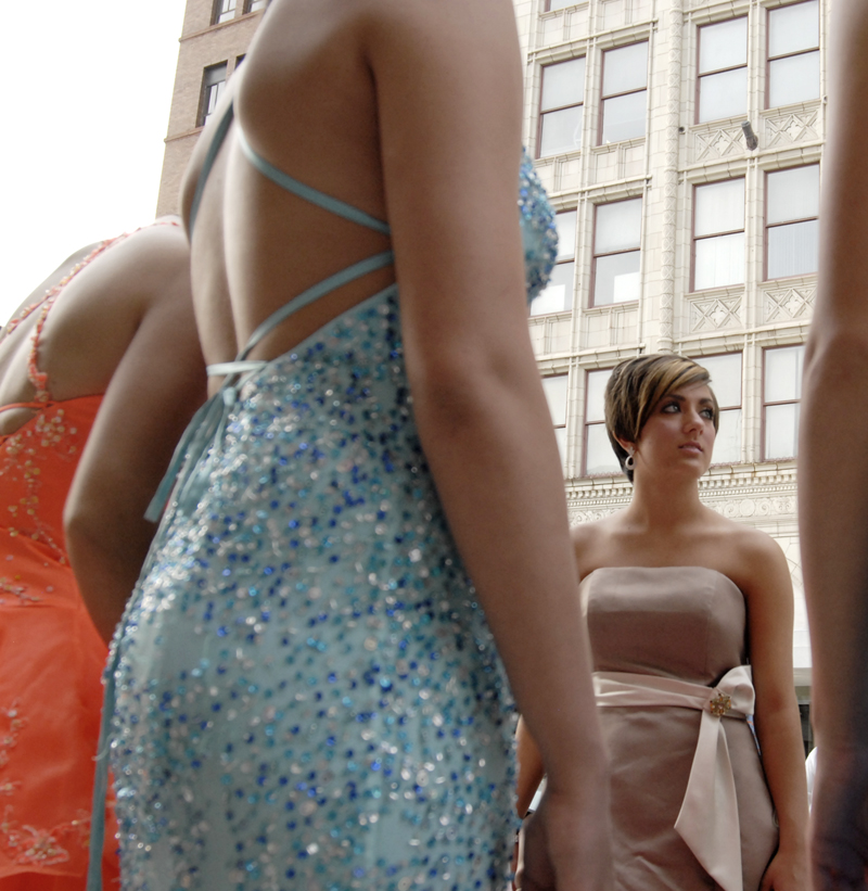 Tera Horvath, 17, of Struthers at the Italian Queen pageant at the Downtown Italian Festival in Youngstown on Friday, August 1, 2008. Daniel C. Britt.