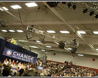 08.05.2008
Barack Obama at Austintown Fitch High School.