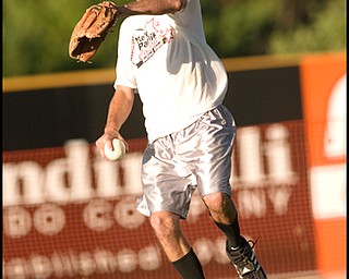 08.09.2008
Team Pavlik vs. Team Media charity softball game at Cene Field in Struthers to benefit the United Way.