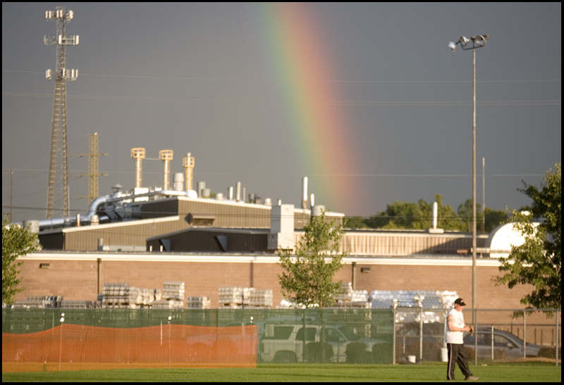 08.09.2008
Team Pavlik vs. Team Media charity softball game at Cene Field in Struthers to benefit the United Way.
