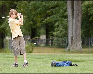 8.12.2008
Kids golfing to win a free set of clubs and a scholarship for free lessons from First Tee Foundation.
