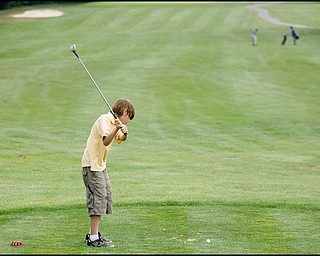 8.12.2008
Kids golfing to win a free set of clubs and a scholarship for free lessons from First Tee Foundation.