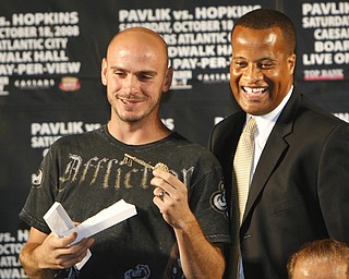 Kelly Pavlik press conference at the Chevy Centre