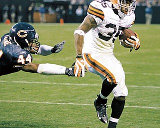 BRING ON THE COWBOYS: Browns running back Jerome Harrison (35) scores on a 1-yard run during the last Thursday's preseason game against the Bears. Sunday, the Browns open the regular season by welcoming the Cowboys to Cleveland Browns Stadium.