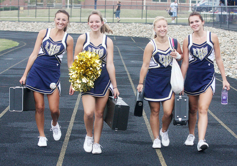 SPRINGFIELD vs LOWELLVILLE - Special to The Vindicator/Nick Mays