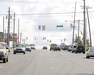 MARKET STREET MESS: Drivers unfamiliar with the major U.S. Route 224/state Route 7 intersection near the Circuit City store and Southern Park Mall in Boardman have apparently been confused by temporary road striping, causing increased accidents there.