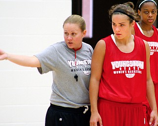Youngstown State women basketball team's new coach Cindy Martin