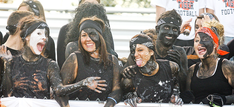 Niles vs Howland. Photo by Nick Mays. 