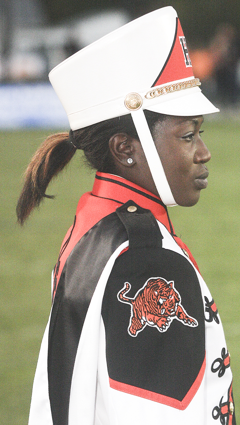 Niles vs Howland. Photo by Nick Mays. 