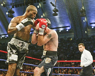 Pavlik vs Hopkins. Saturday October 18, 2008 in Atlantic City. Photo by William D. Lewis.