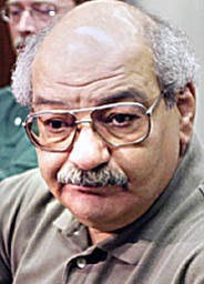 <b>Warren police chief John Mandopolous</b>