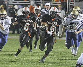 Akron Hoban vs Howland. Photo by Nick Mays. 