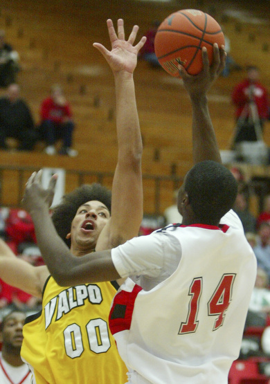 YSU vs Valparaiso Dec. 4, 2008