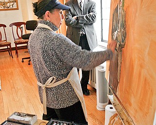 The Portrait Society of America has named Louis Zona, executive director of the Butler Institute of American Art in Youngstown, as the winner of its Leadership in the Arts award. Artist Judith Carducci will do a pastel portrait of Zona