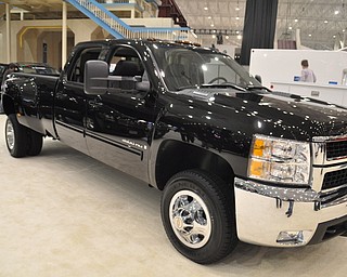 Chevrolet 3500 at the 2009 Cleveland Auto Show