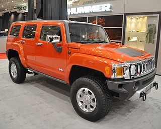 Hummer H3 at the 2009 Cleveland Auto Show