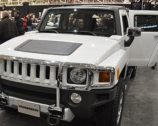 Hummer H2 at the 2009 Cleveland Auto Show