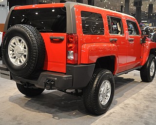 Hummer H3 at the 2009 Cleveland Auto Show