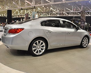 Buick Lucerne at the 2009 Cleveland Auto Show