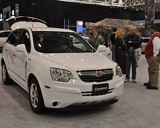 Saturn hybrid Vue at the 2009 Cleveland Auto Show