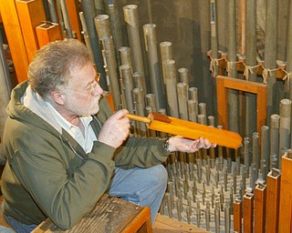 Restoration of Stambaugh Auditorium Skinner pipe organ.