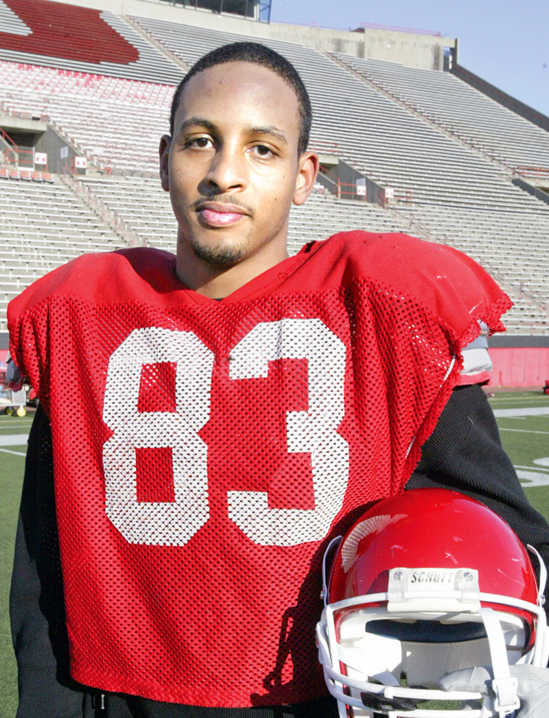 YSU wide receiver Aaron Pitts during 4-9-09 practice. 