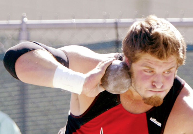Canfield's Dustin Brode competes in shotput at Fitch Friday, May29, 2009.
