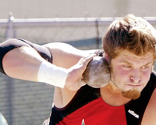 Canfield's Dustin Brode competes in shotput at Fitch Friday, May29, 2009.