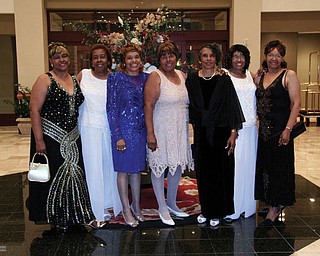 Nettie Williams, Shirley Turner, JoAnne Leopold, Bessie Matthews, JoAnna English, Eunice Stroud, Dorothy Davis, all sisters, of Leeds, Ala. Submitted by Nettie’s daughter-in-law, Shari Williams.