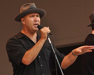 Scotty Morris of Big Bad Voodoo Daddy
