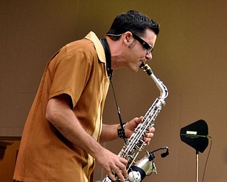 Karl Hunter of Big Bad Voodoo Daddy