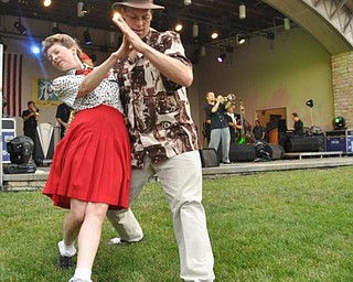 Duane and Lisa Pitzer dance to Big Bad Voodoo Daddy.