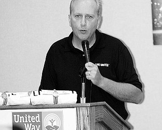 Bob Hannon, head of the United Way of Youngstown and the Mahoning Valley, discusses the plan to raise $2.5 million for various agencies. The UW’s kickoff Pacesetter Campaign breakfast was Thursday in Boardman.
