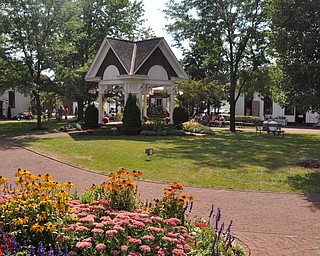 Western Reserve Village