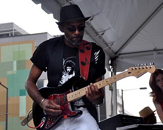 Geo C and Tha Storm at Lucky Penny's Family Reunion. Sponsored by 101.9 JAMZ. Sunday, Sept. 6, 2009.