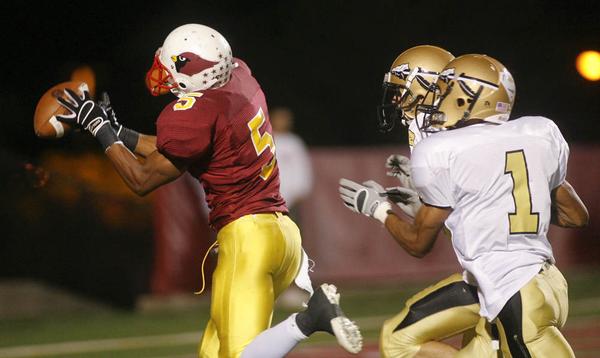 TD catch - #5 Mooney Braylon Heard outruns and catches a pass from Alex Zordich  just before the half #1 Jordan Owens and #6 Andrew Zitnik tried to defend - robertkyosay