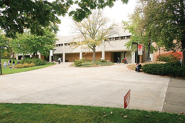 Youngstown State University’s Kilcawley Center's current southern entrance.