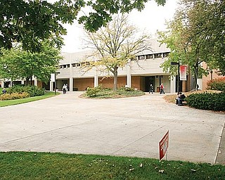 Youngstown State University’s Kilcawley Center's current southern entrance.
