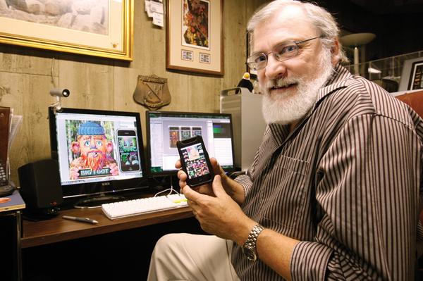 The Vindicator/Robert K. Yosay -----Tom Antonishak, a Poland artist who developed an iPhone application.---10282009