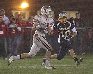 MCDONALD - (10) Justin Rota lines up (10) Miles Chapman Saturday night. - Special to The Vindicator/Nick Mays