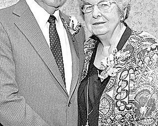 Mr. and Mrs. Kenneth Kelley