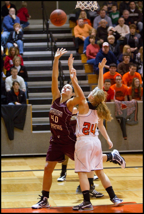 The Vindicator/Geoffrey Hauschild.during the first quarter of a game at Hoover High School on Saturday afternoon.