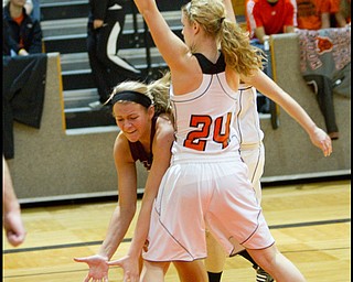 The Vindicator/Geoffrey Hauschild.during the first quarter of a game at Hoover High School on Saturday afternoon.