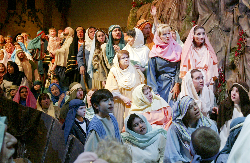 William D. Lewis|The Vindicator Cast memberes during Passion Play at Highway Tabernacle in Austintown.