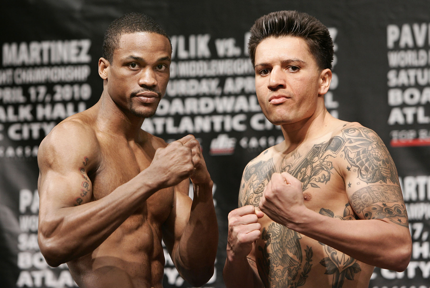 4/16/10,Atlantic City,N.J.   --- (L-R)  Undefeated NABA Welterweight champion Mike Jones,Philadelphia,PA and Hector Munoz, Albuquerque,NM weigh in(both fighters 146 lb)  Friday for their upcoming title fight at the historic Boardwalk Hall in Atlantic City,NJ on the Pavlik-Martinez card on Saturday, April 17. Top Rank is promoting in association with DiBella Entertainment and Caesars Atlantic City. Pavlik vs Martinez will be televised on HBO World Championship Boxing.  --- Photo Credit : Chris Farina - Top Rank  (no other credit allowed)  copyright 2010