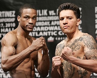 4/16/10,Atlantic City,N.J. --- (L-R) Undefeated NABA Welterweight champion Mike Jones,Philadelphia,PA and Hector Munoz, Albuquerque,NM weigh in(both fighters 146 lb) Friday for their upcoming title fight at the historic Boardwalk Hall in Atlantic City,NJ on the Pavlik-Martinez card on Saturday, April 17. Top Rank is promoting in association with DiBella Entertainment and Caesars Atlantic City. Pavlik vs Martinez will be televised on HBO World Championship Boxing. --- Photo Credit : Chris Farina - Top Rank (no other credit allowed) copyright 2010